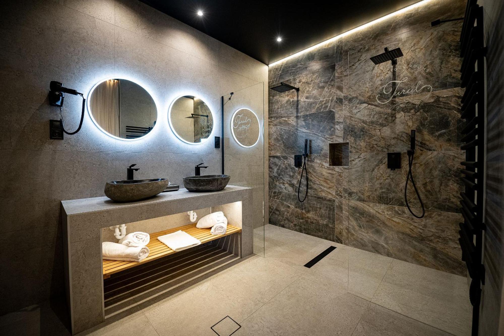 Turul Boutique Rooms & Apartment Szarvas Exterior foto